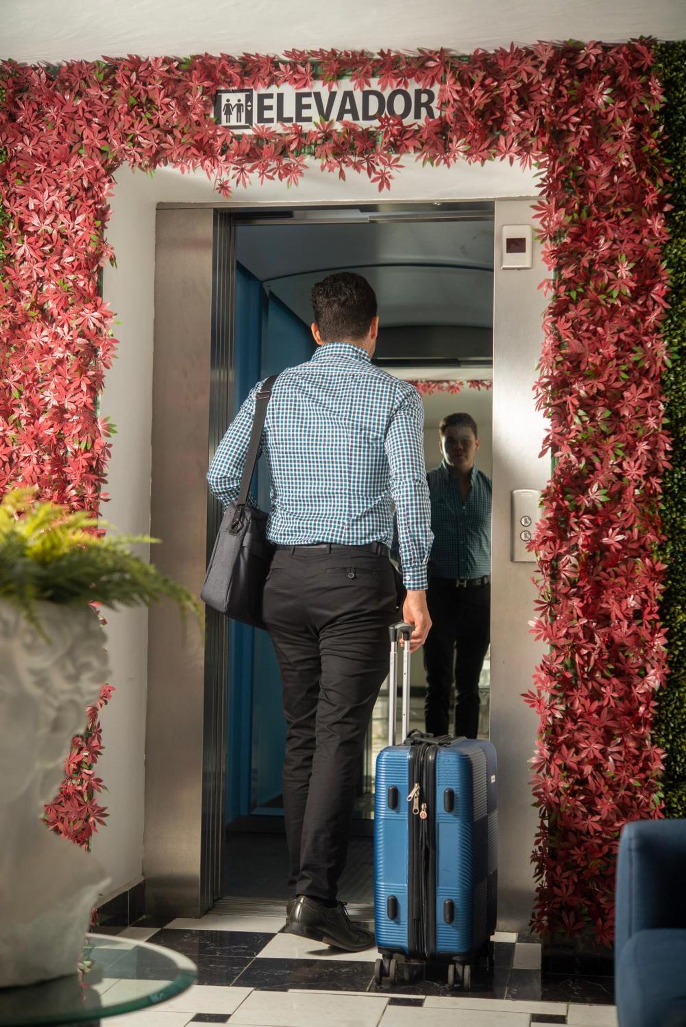 Hotel Atenas Xalapa Ngoại thất bức ảnh