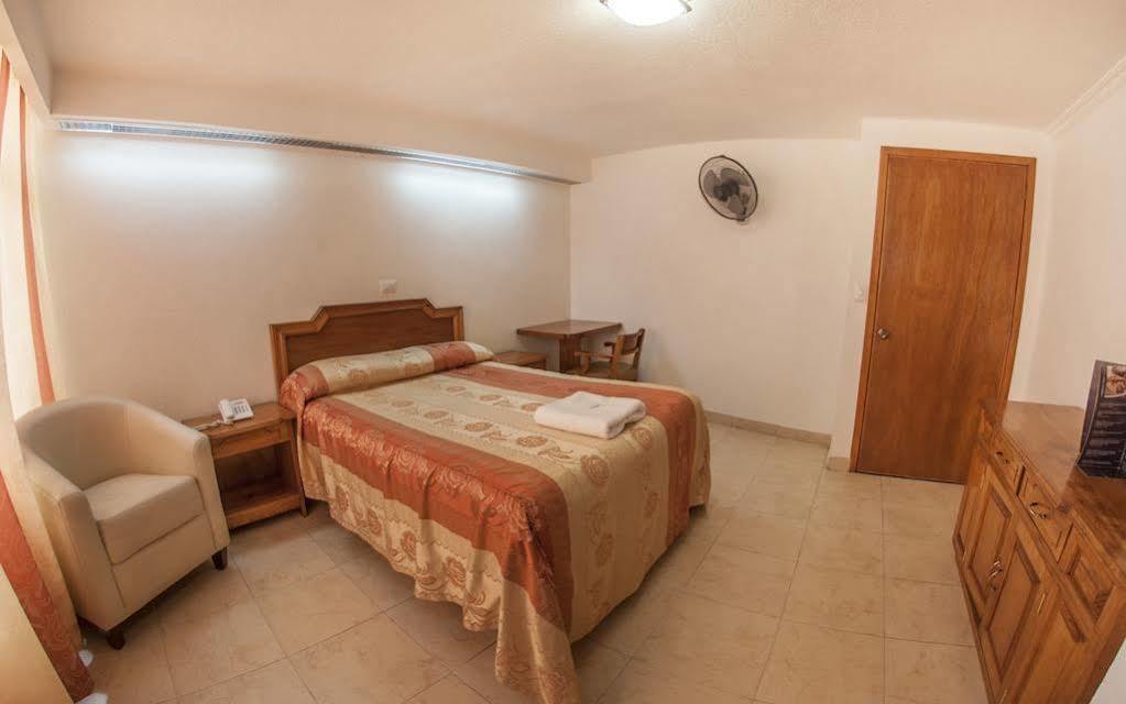 Hotel Atenas Xalapa Ngoại thất bức ảnh